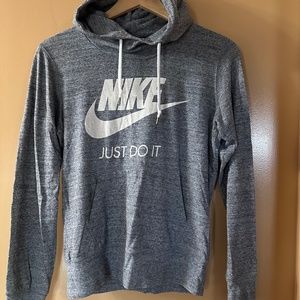 Nike Hoodie Size Medium